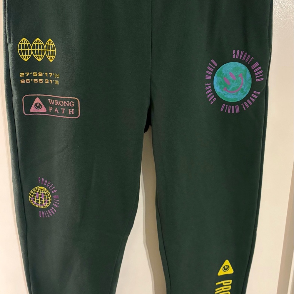 Brooklyn Cloth Kids Dark Green Graphic Joggers